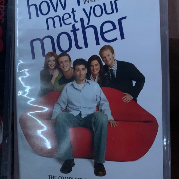 How I Met Your Mother - season 1,3,4 and 7 - Picture 3 of 4